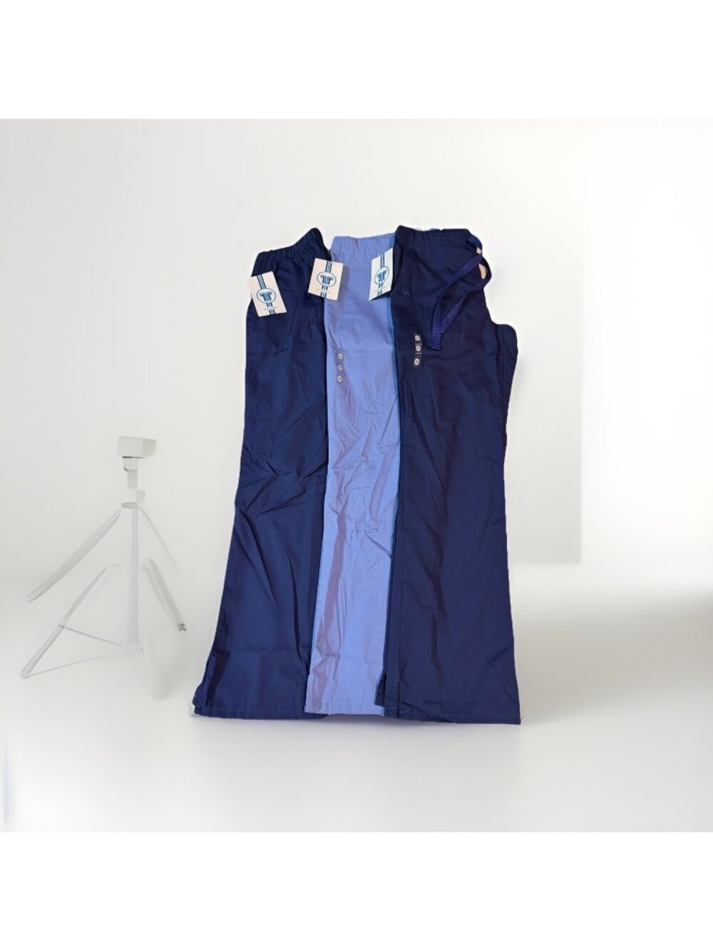 Lot Bundle of 3: White Swan Drawstring Bootcut Women’s Scrub Pants -XS /XSmall